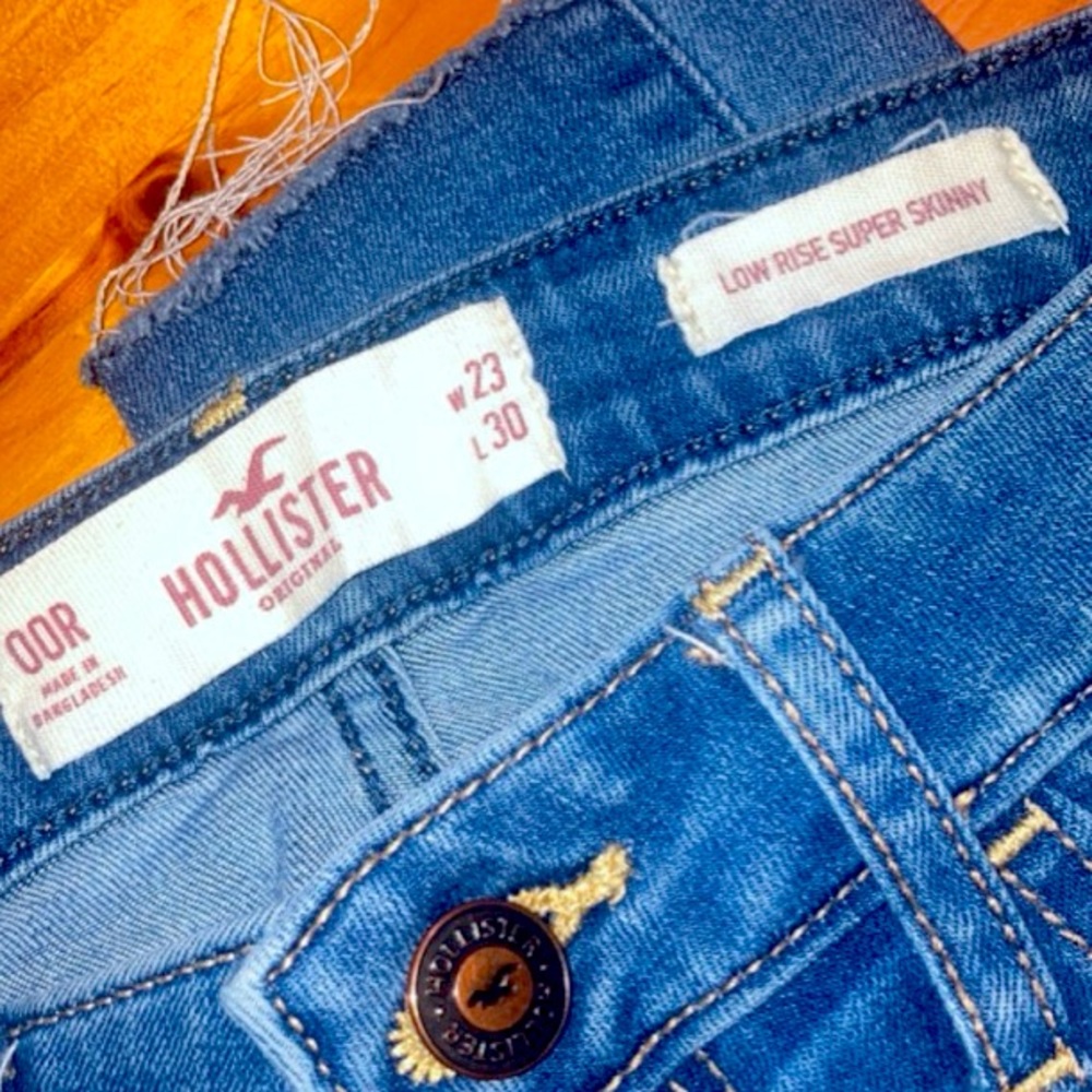 Hollister Original Low Rise Super Skinny Jeans